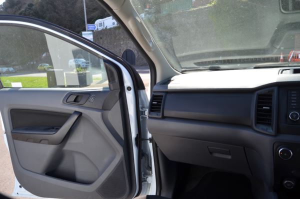 2025 (17) Ford Ranger Pick Up Double Cab XL 2.2 TDCi 150 4WD For Sale In Minehead, Somerset