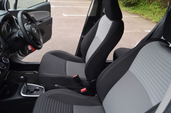 2018 (18) Toyota Yaris 1.5 VVT-i Icon Tech 5dr CVT For Sale In Minehead, Somerset