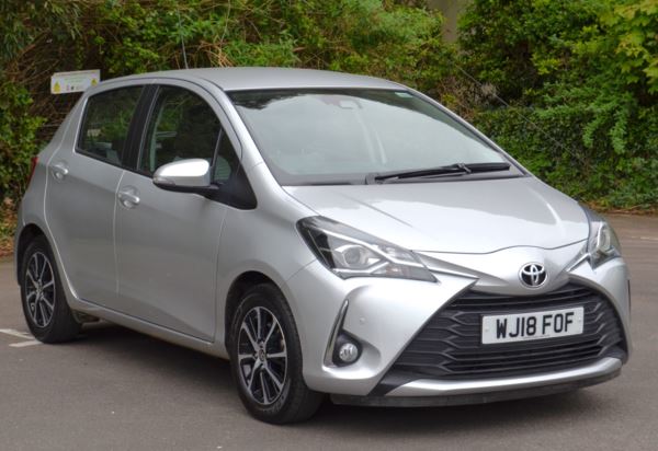 2018 (18) Toyota Yaris 1.5 VVT-i Icon Tech 5dr CVT For Sale In Minehead, Somerset