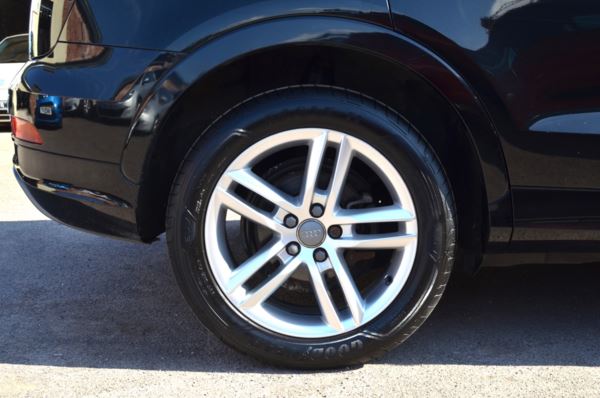2013 (63) Audi Q3 2.0 TDI S Line 5dr For Sale In Minehead, Somerset