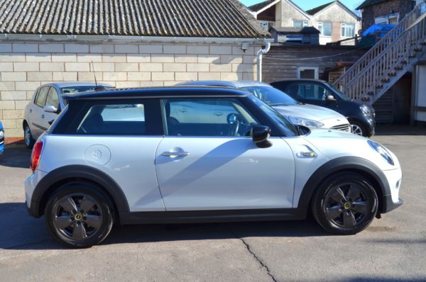 2021 (70) MINI HATCHBACK 135kW Cooper S Level 1 33kWh 3dr Auto For Sale In Minehead, Somerset