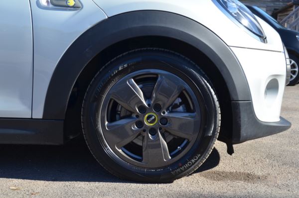 2021 (70) MINI HATCHBACK 135kW Cooper S Level 1 33kWh 3dr Auto For Sale In Minehead, Somerset