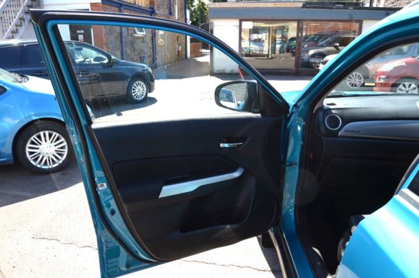 2017 (17) Suzuki Vitara 1.6 SZ-T ALLGRIP 5dr For Sale In Minehead, Somerset
