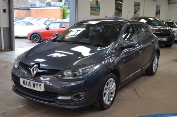 2015 (15) Renault Megane 1.5 dCi Dynamique TomTom Energy 5dr For Sale In Minehead, Somerset