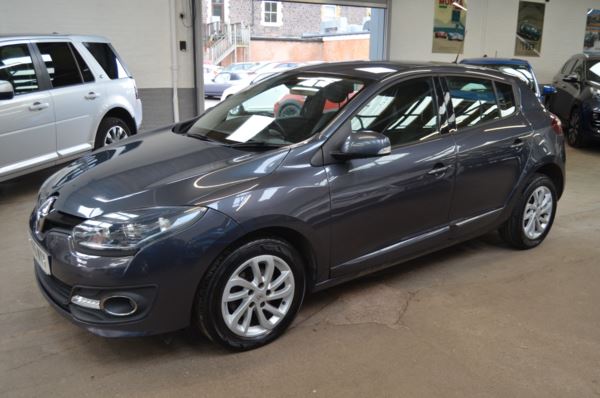 2015 (15) Renault Megane 1.5 dCi Dynamique TomTom Energy 5dr For Sale In Minehead, Somerset