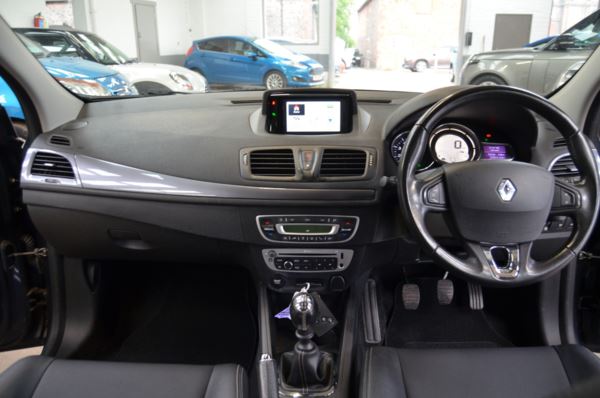 2015 (15) Renault Megane 1.5 dCi Dynamique TomTom Energy 5dr For Sale In Minehead, Somerset