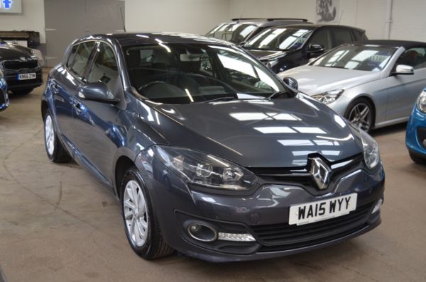 2015 (15) Renault Megane 1.5 dCi Dynamique TomTom Energy 5dr For Sale In Minehead, Somerset