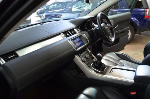 2013 (13) Land Rover Range Rover Evoque 2.2 SD4 Pure 5dr For Sale In Minehead, Somerset