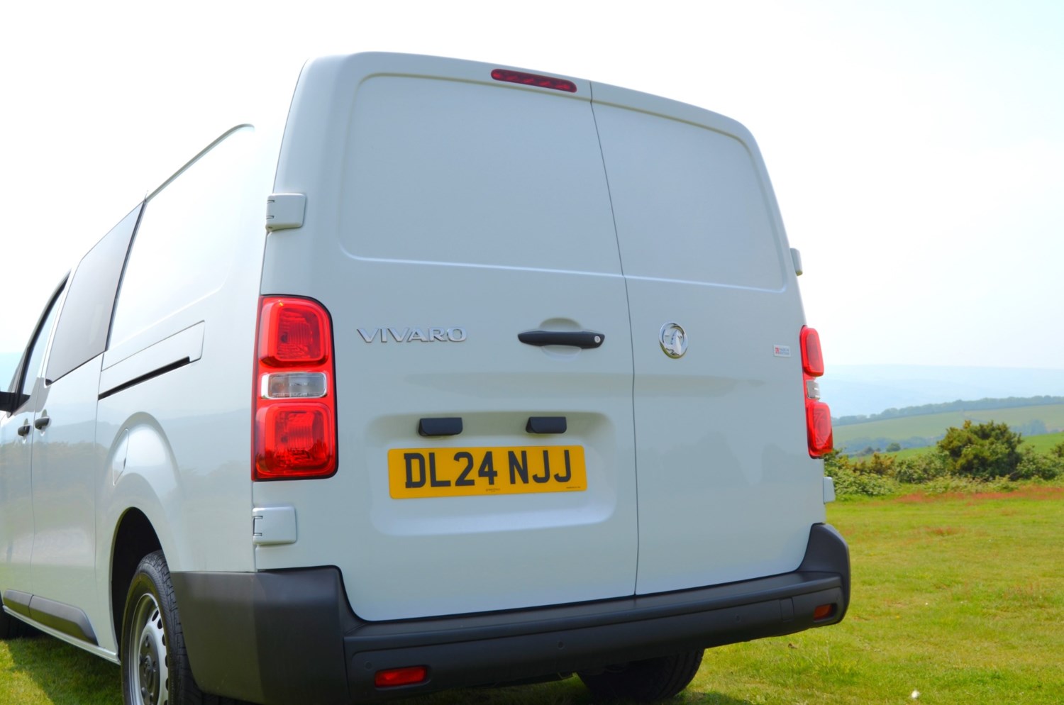 Vauxhall Vivaro Listing Image