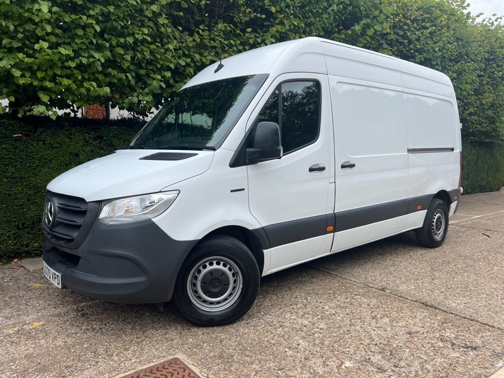 Mercedes-Benz Sprinter Listing Image