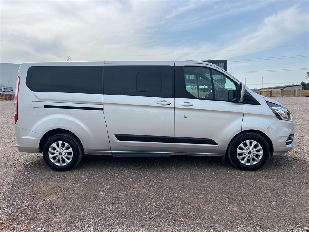 Ford Tourneo Custom Listing Image