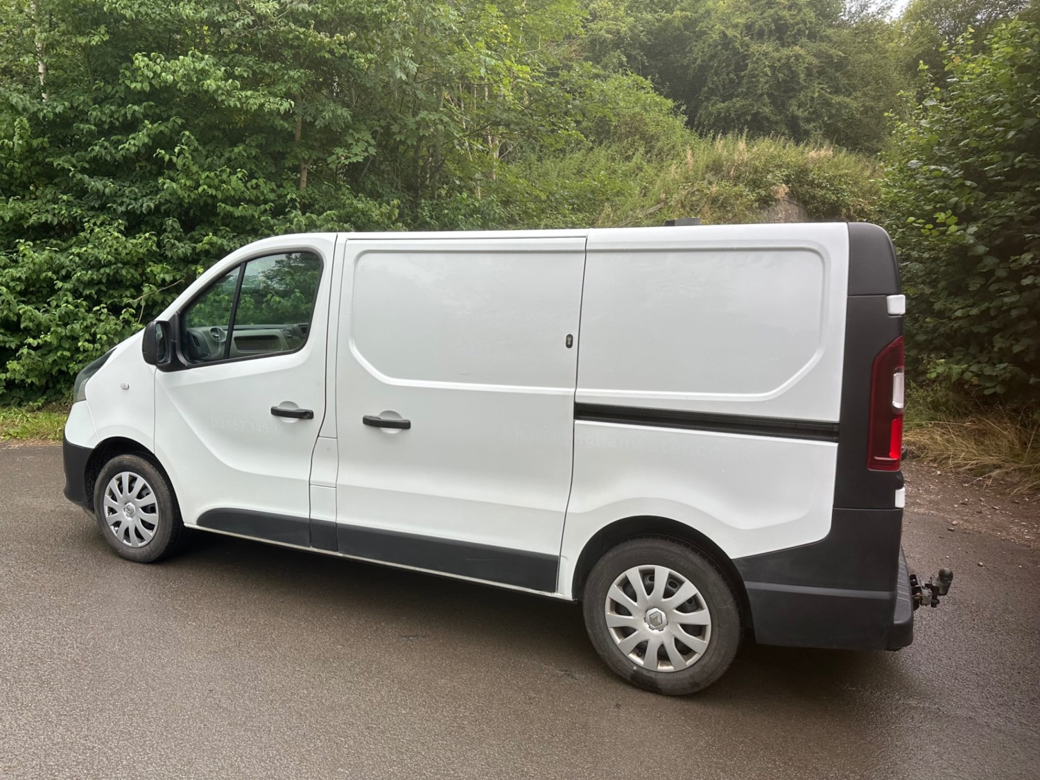 Renault Trafic Listing Image