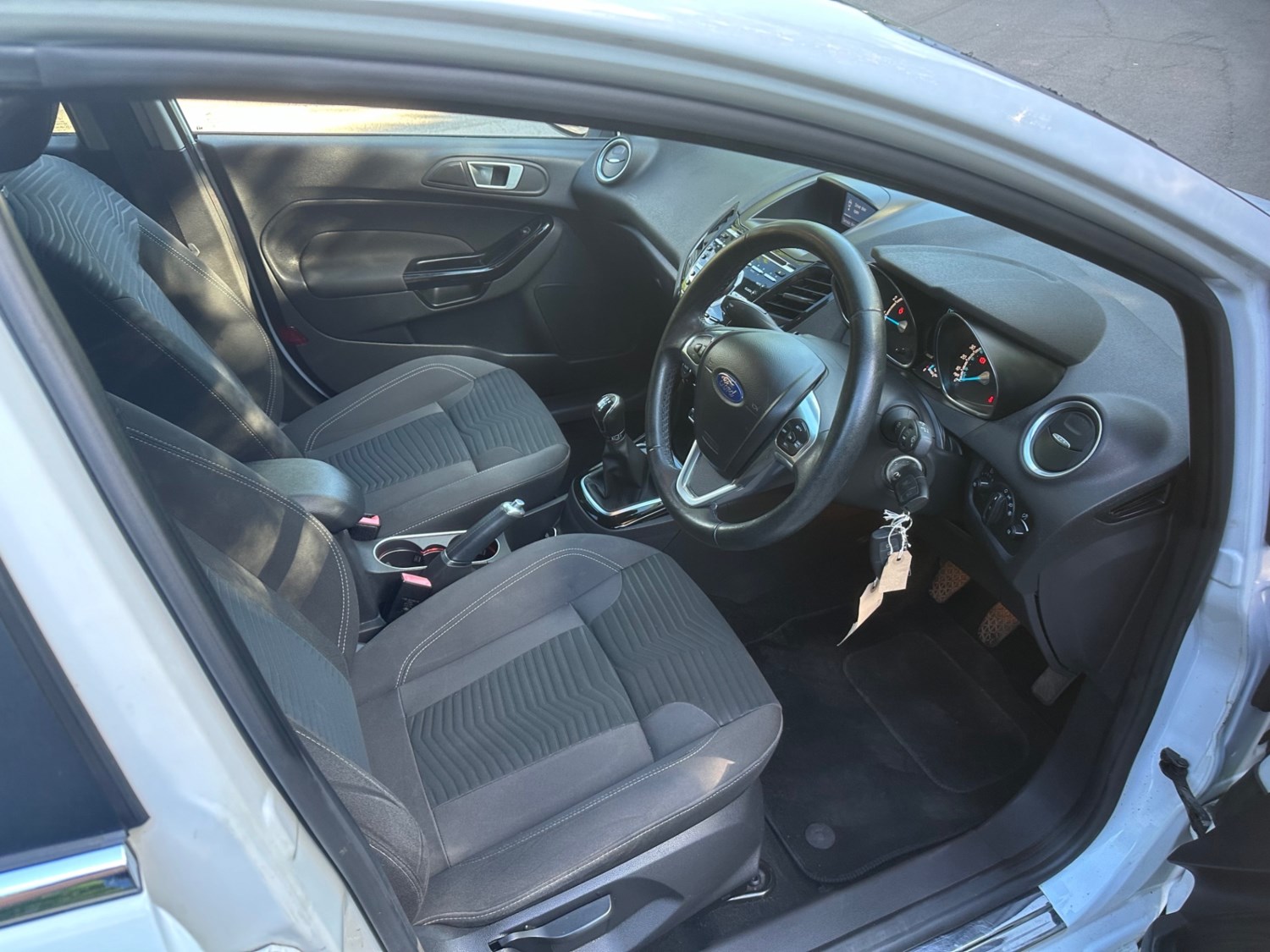 Ford Fiesta Listing Image