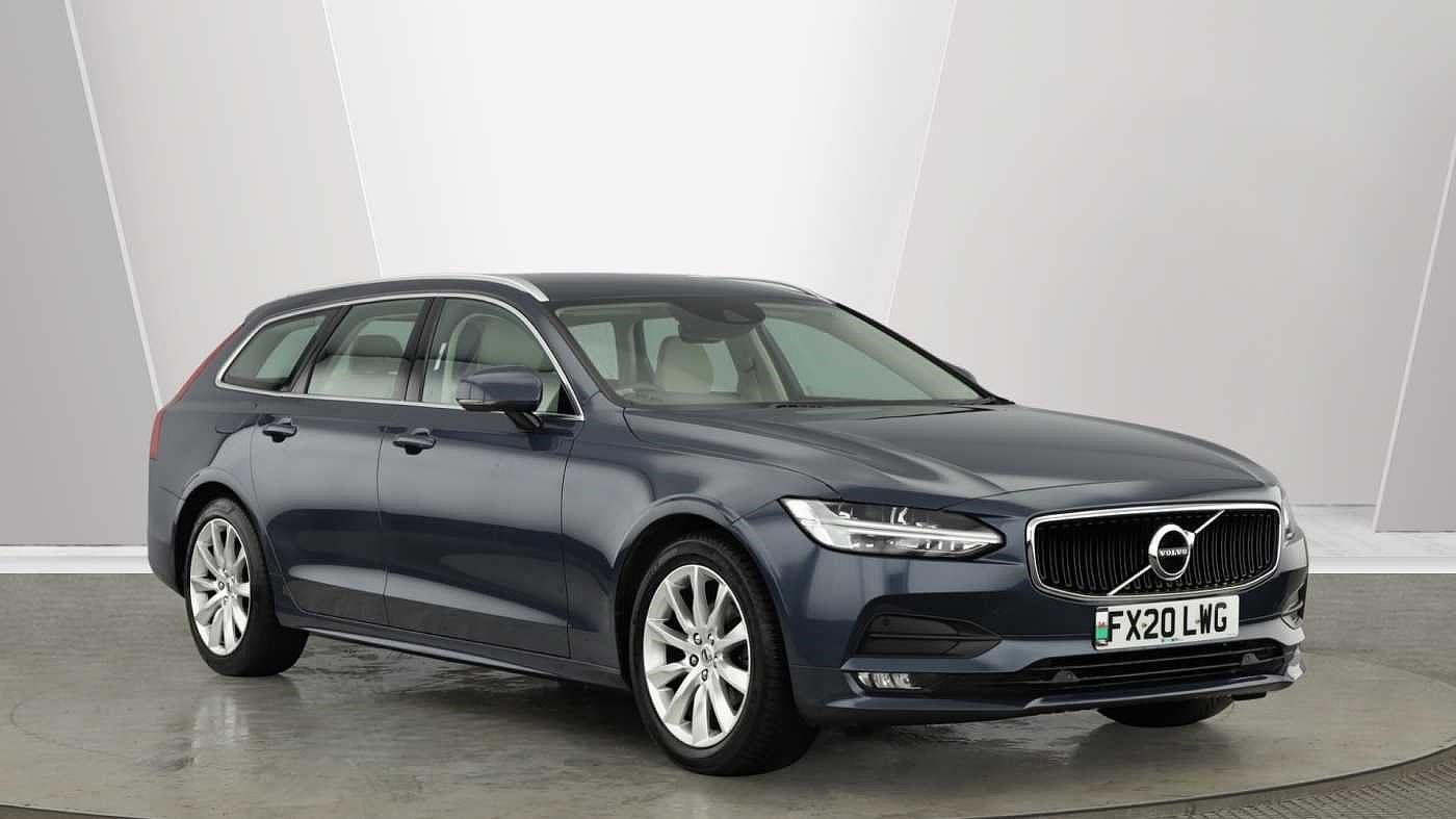 2020 used Volvo V90 2.0 T4 Momentum Plus 5dr Geartronic