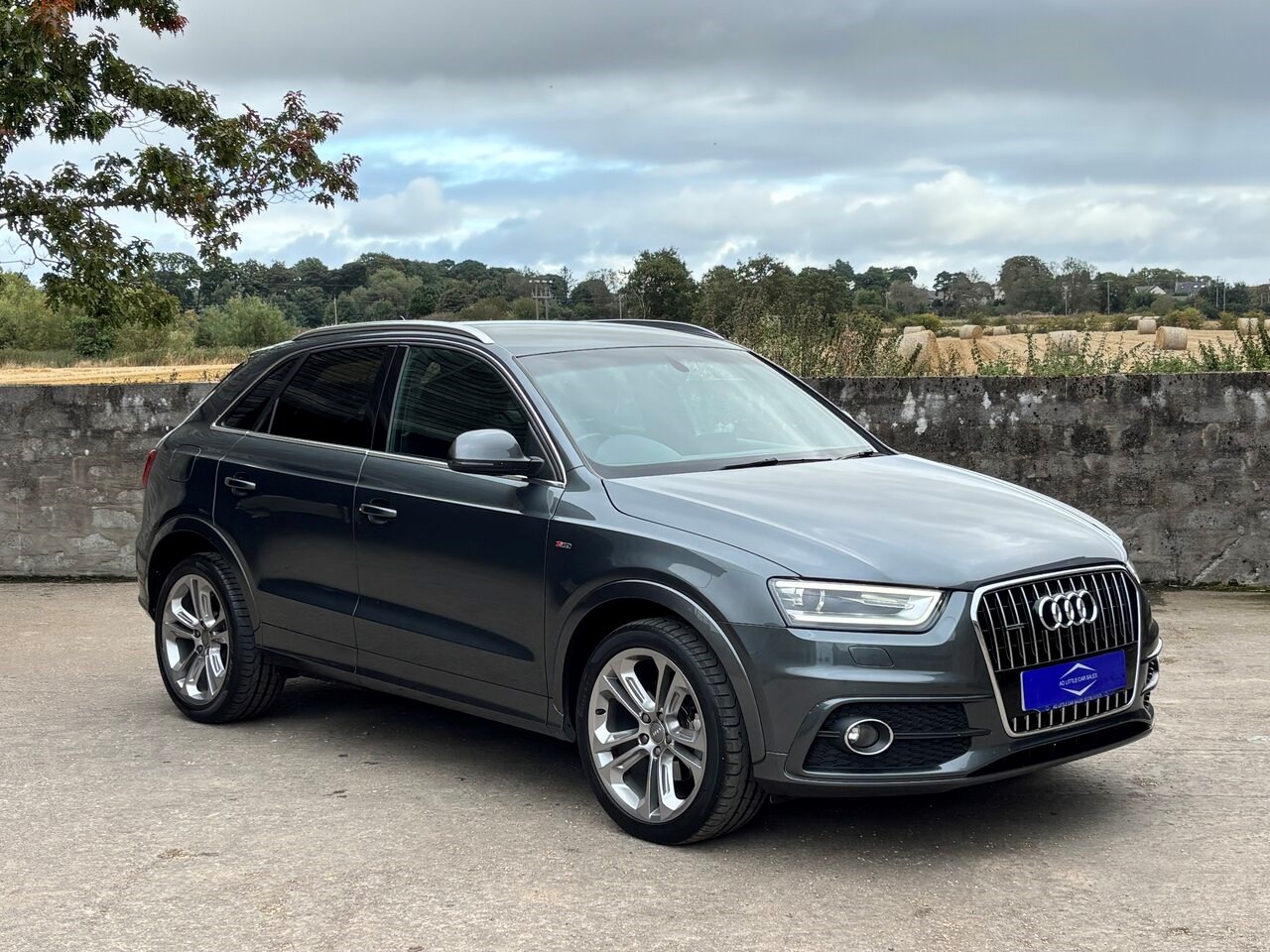 Audi Q3 Listing Image