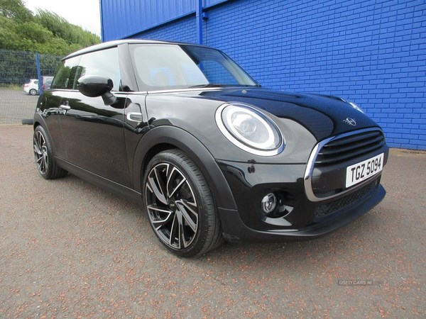 MINI Hatch Listing Image