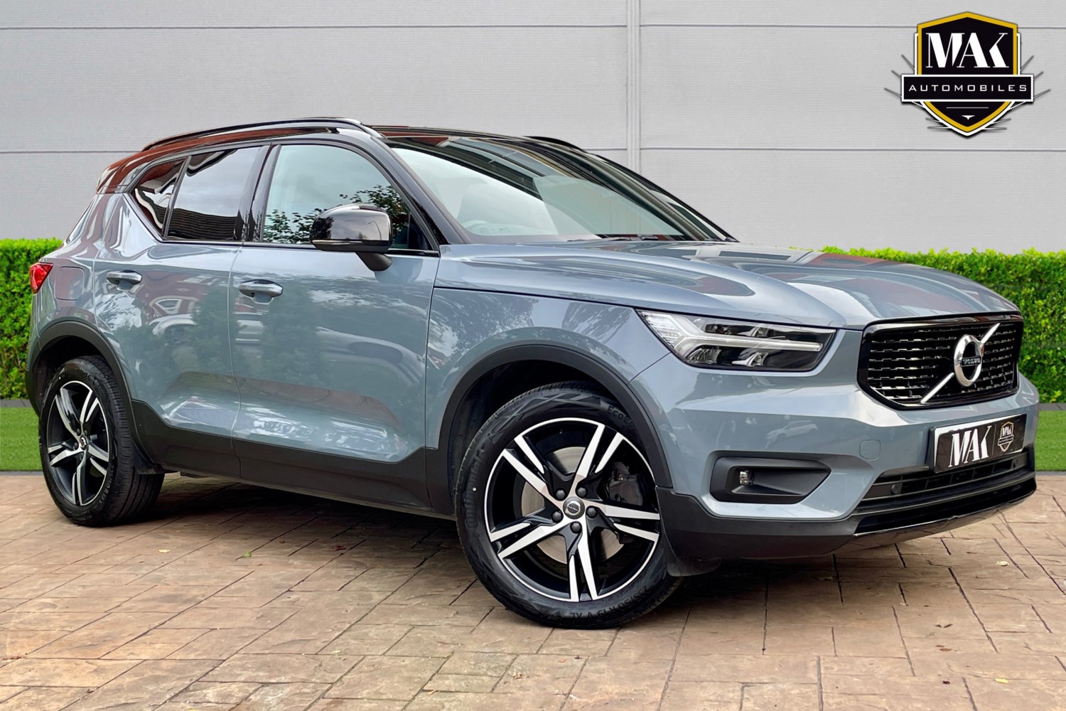 Volvo XC40 Listing Image