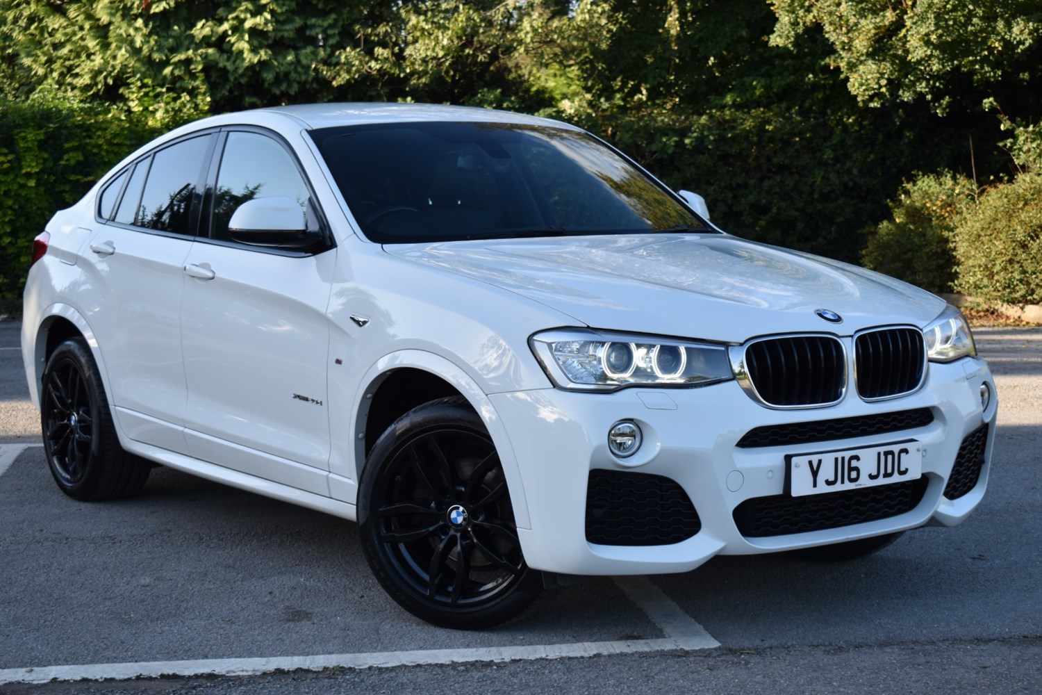 BMW X4 Listing Image