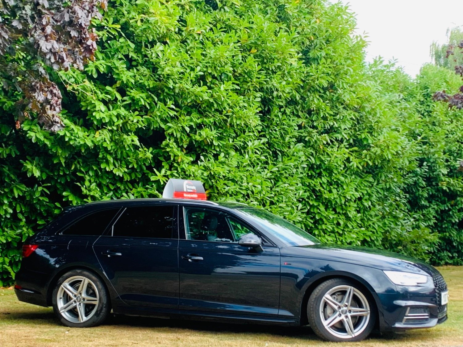 Audi A4 Avant Listing Image