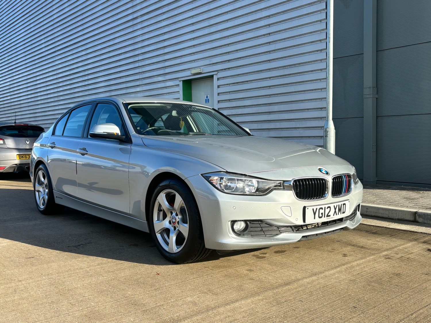 BMW 3 Series Listing Image