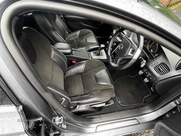 Volvo V40 Listing Image