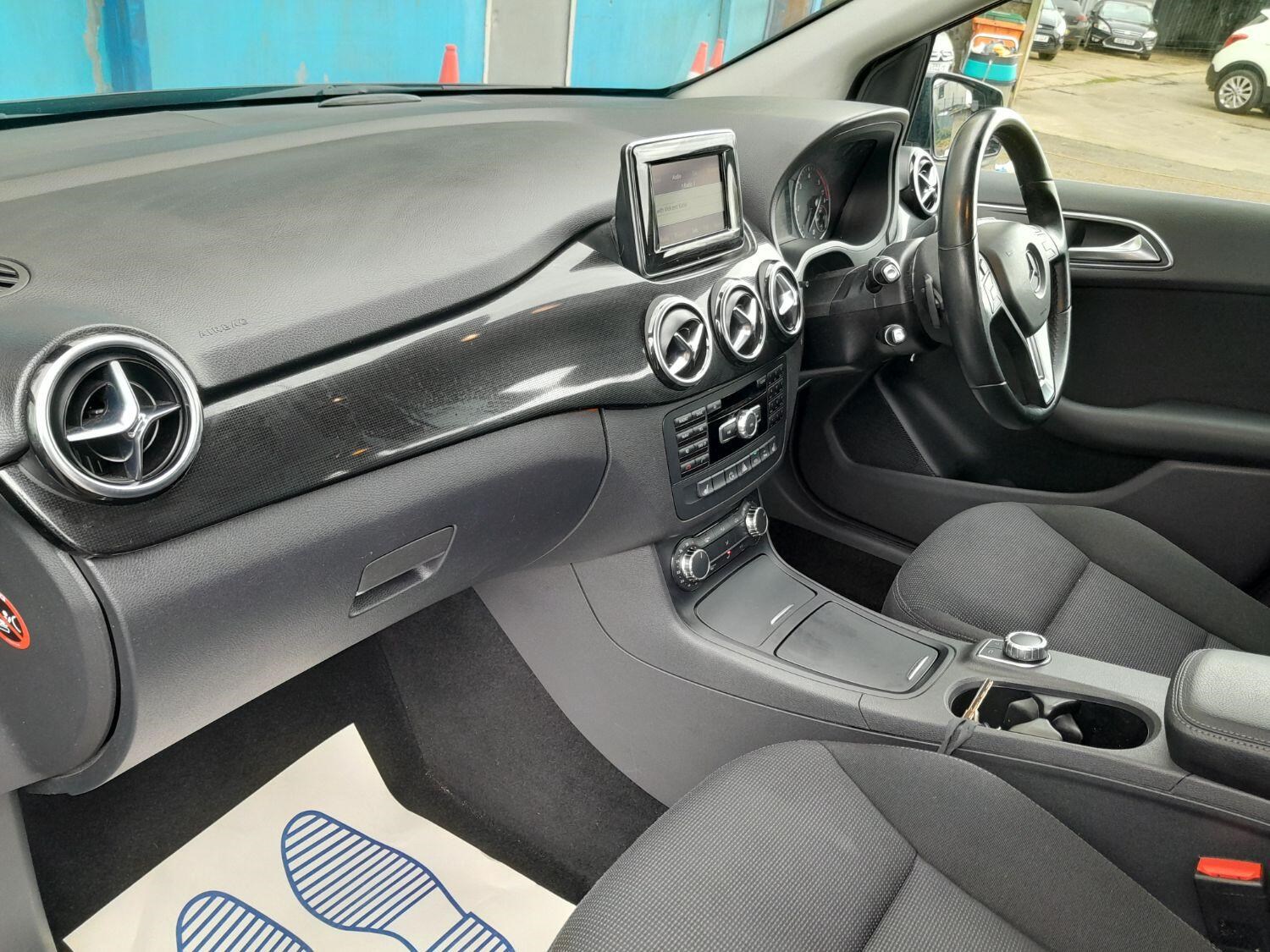 Mercedes-Benz B-Class Listing Image