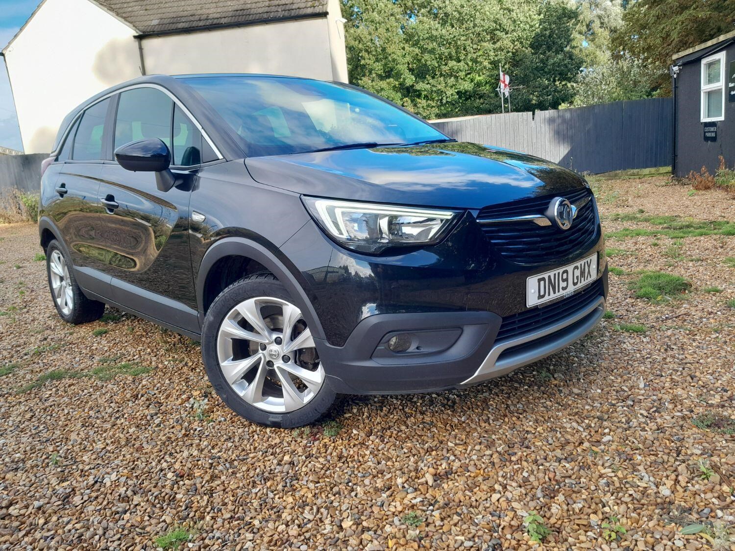 Vauxhall Crossland X Listing Image