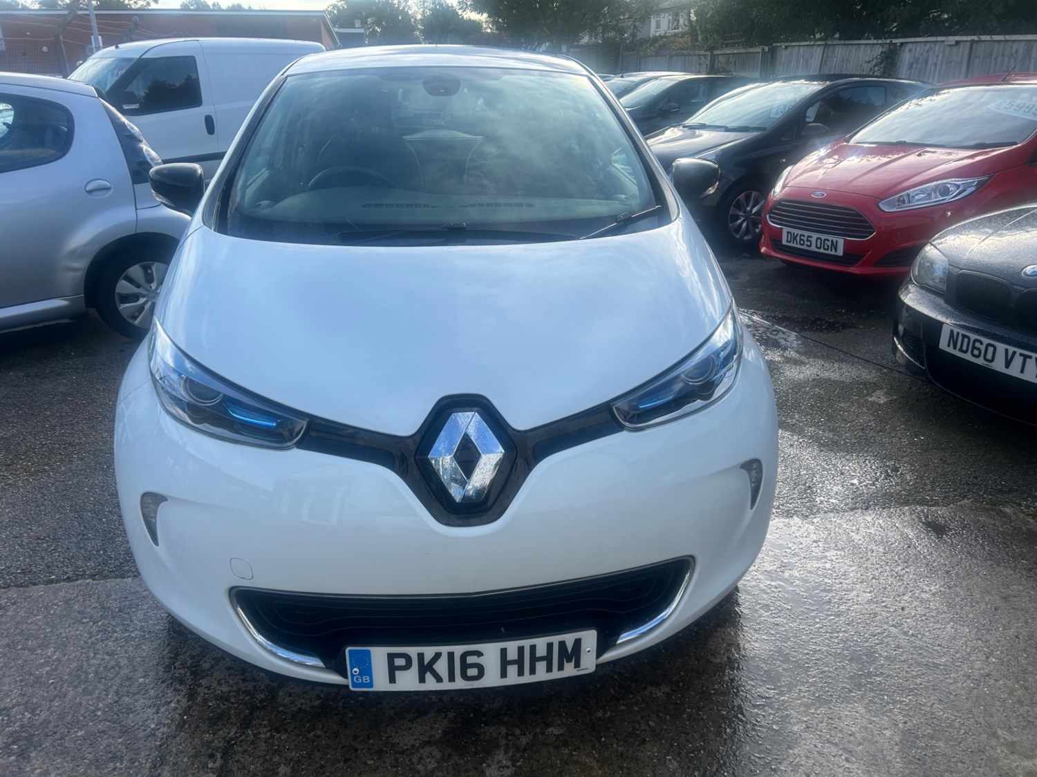 Renault Zoe Listing Image