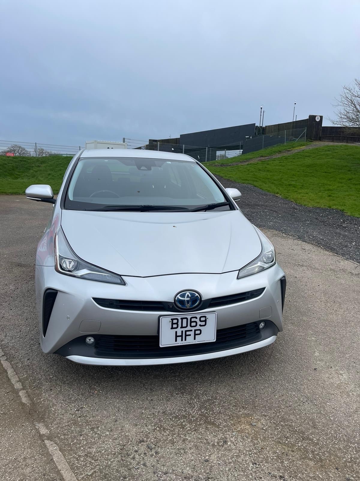 Toyota Prius Listing Image