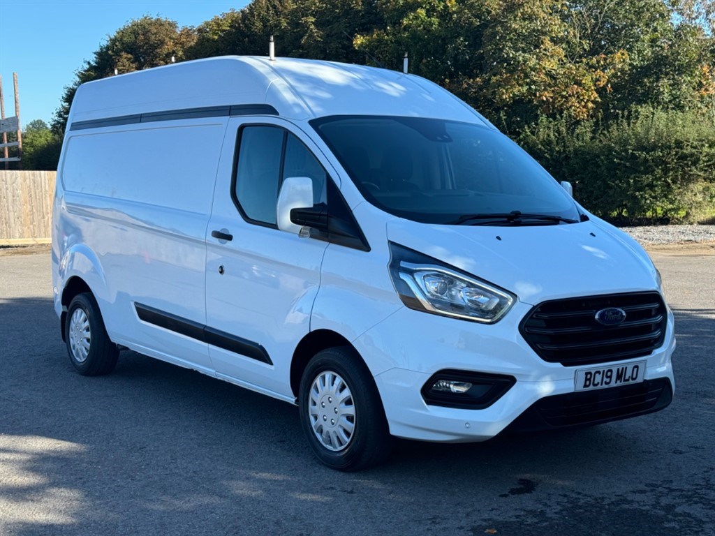 Ford Transit Custom Listing Image