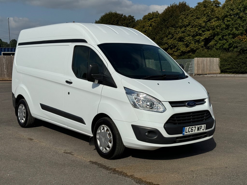 Ford Transit Custom Listing Image