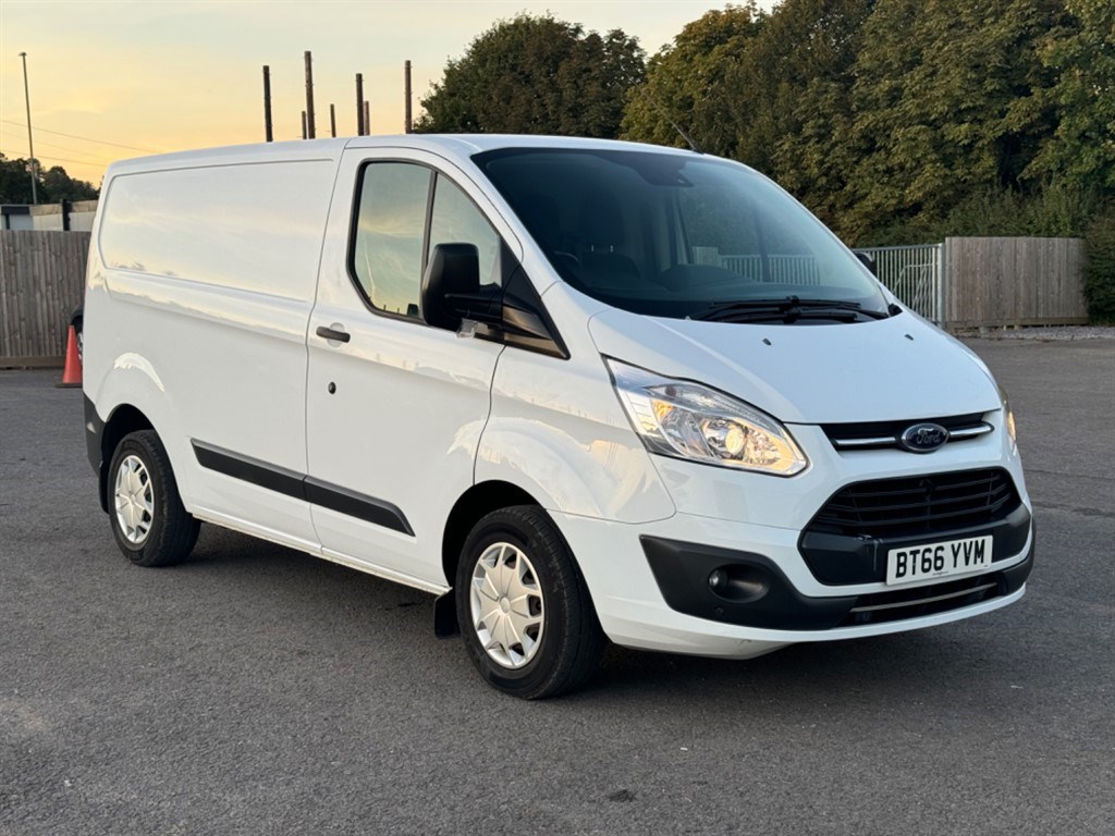 Ford Transit Custom Listing Image