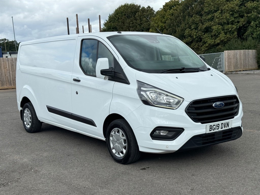 Ford Transit Custom Listing Image