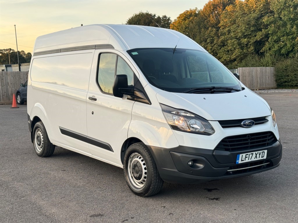 Ford Transit Custom Listing Image