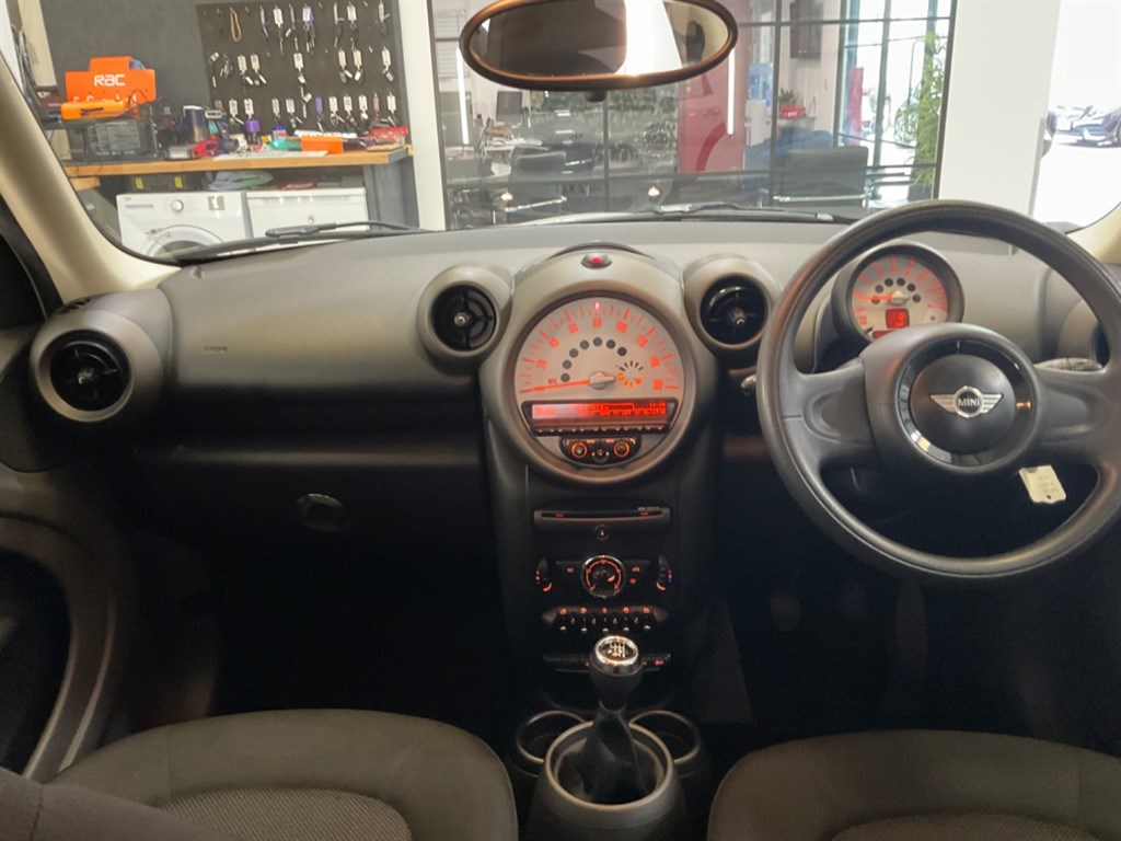 MINI Countryman Listing Image