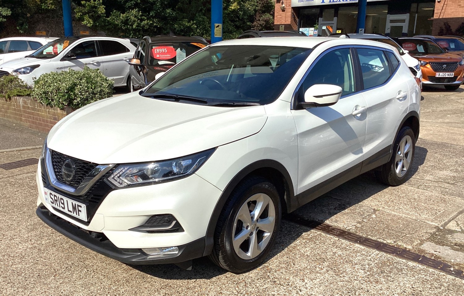 Nissan Qashqai Listing Image