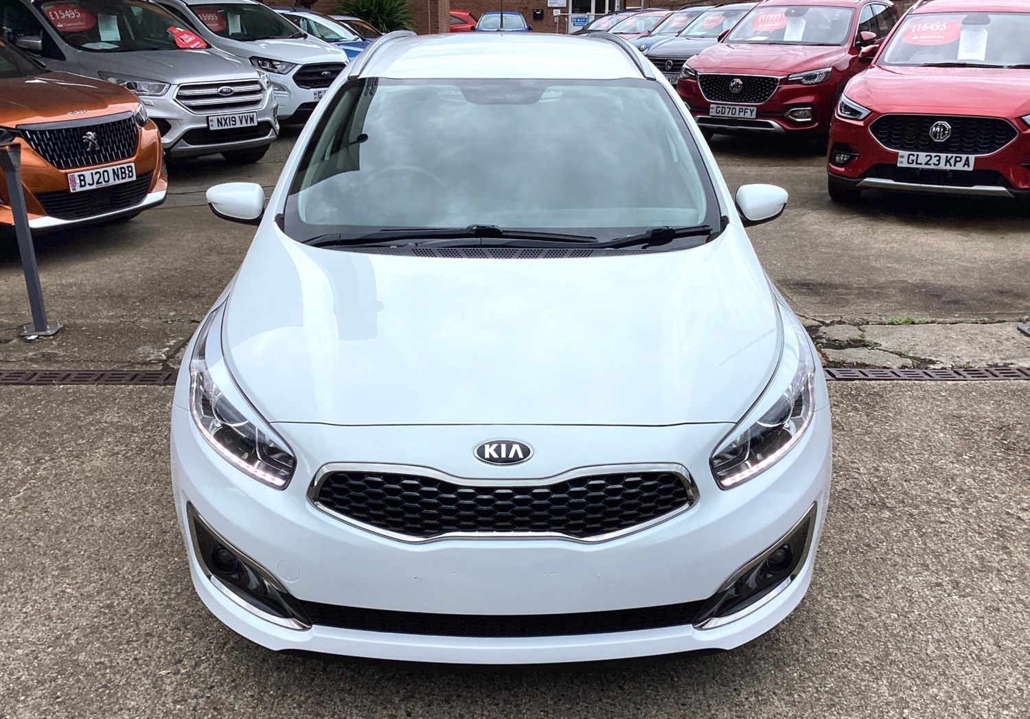 Kia Ceed Listing Image