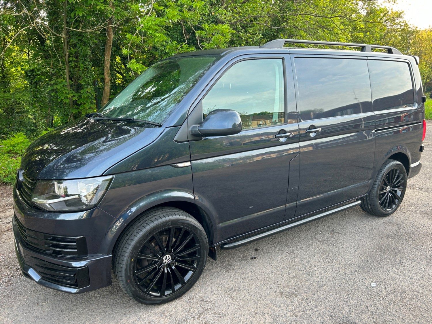 Volkswagen Transporter Listing Image