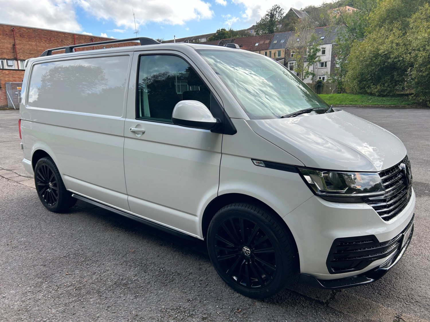 Volkswagen Transporter Listing Image