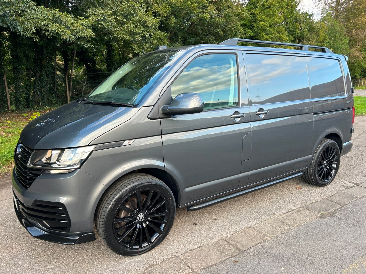 Volkswagen Transporter Listing Image