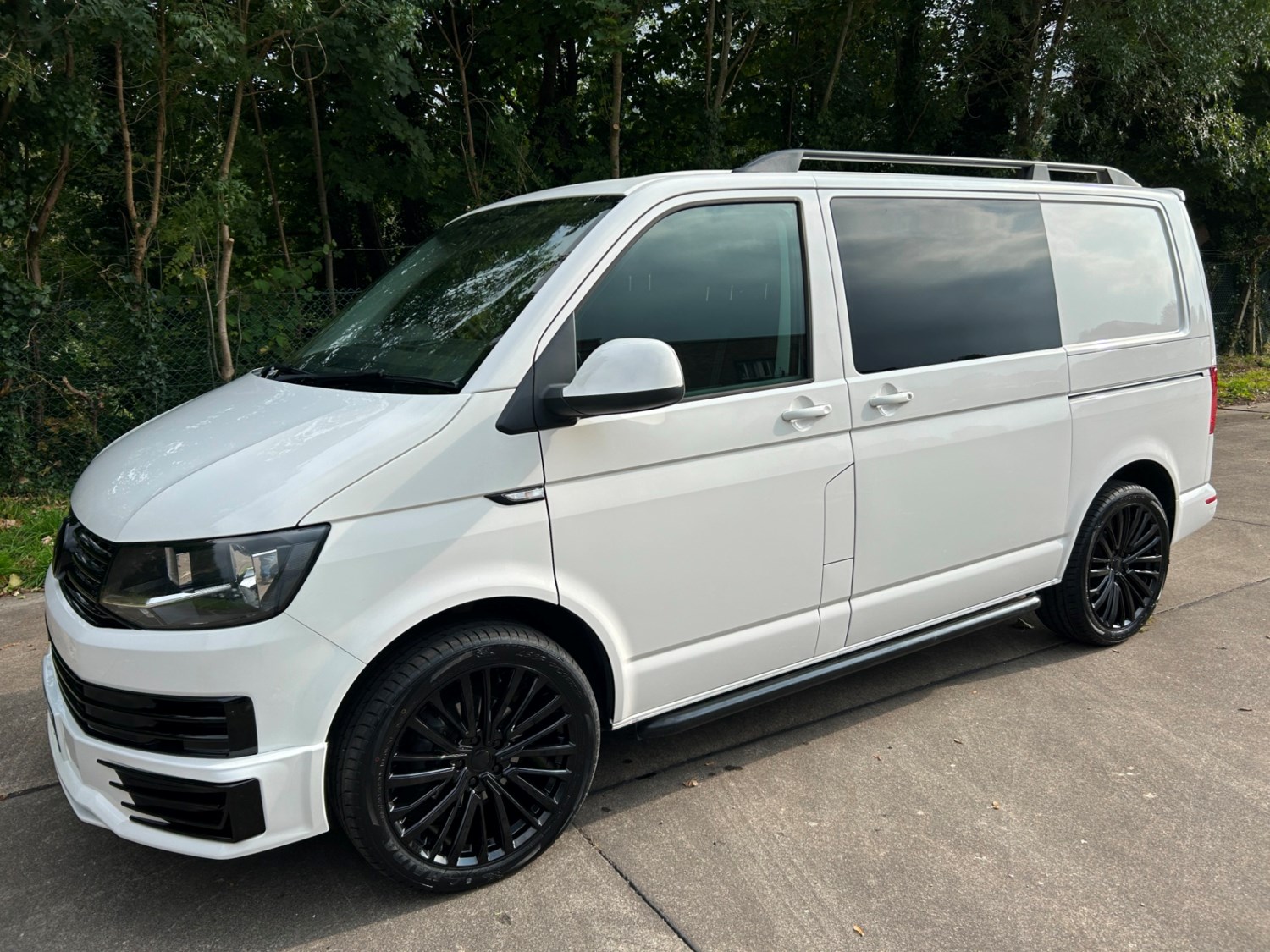 Volkswagen Transporter Listing Image