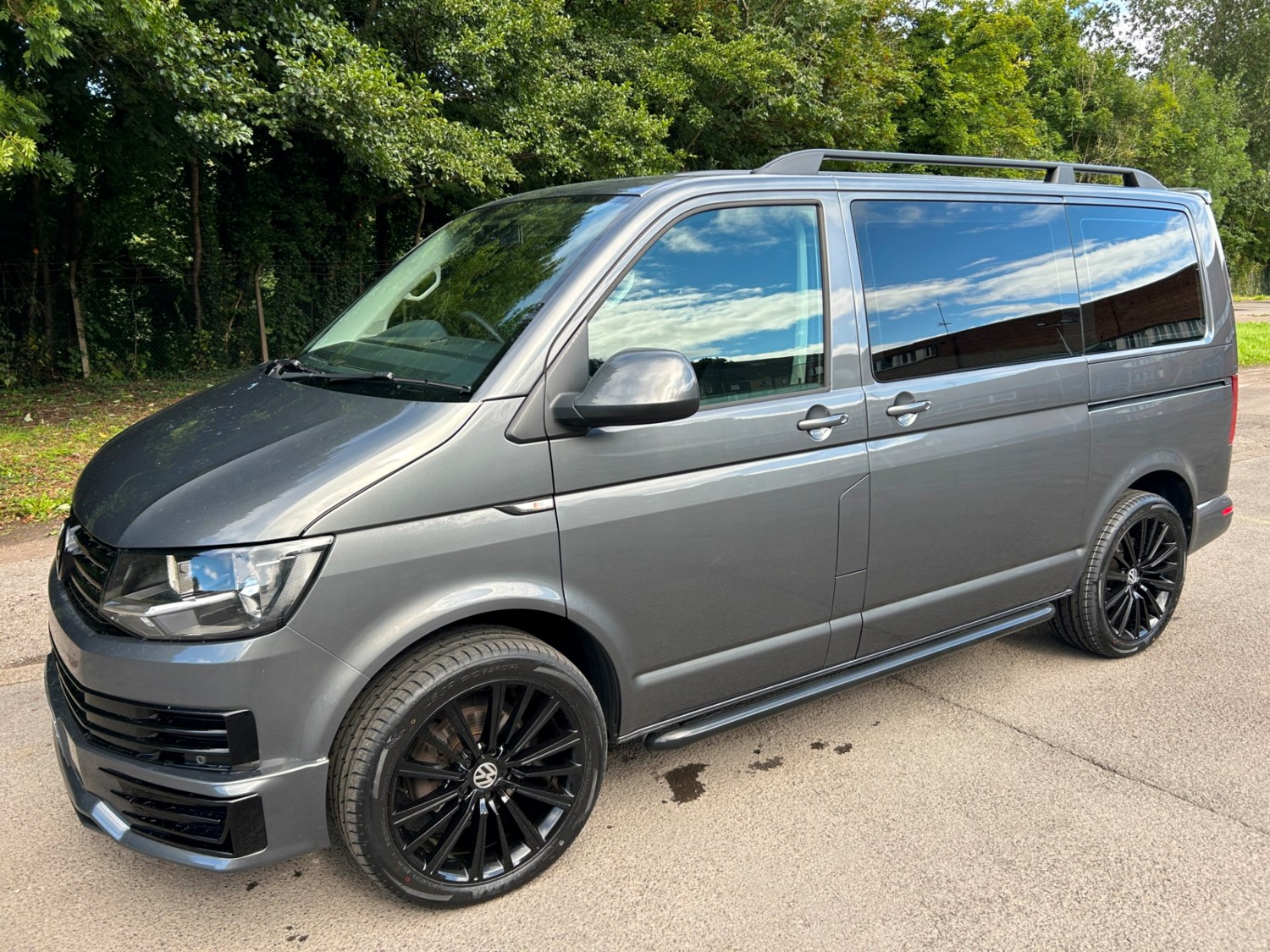 Volkswagen Transporter Listing Image