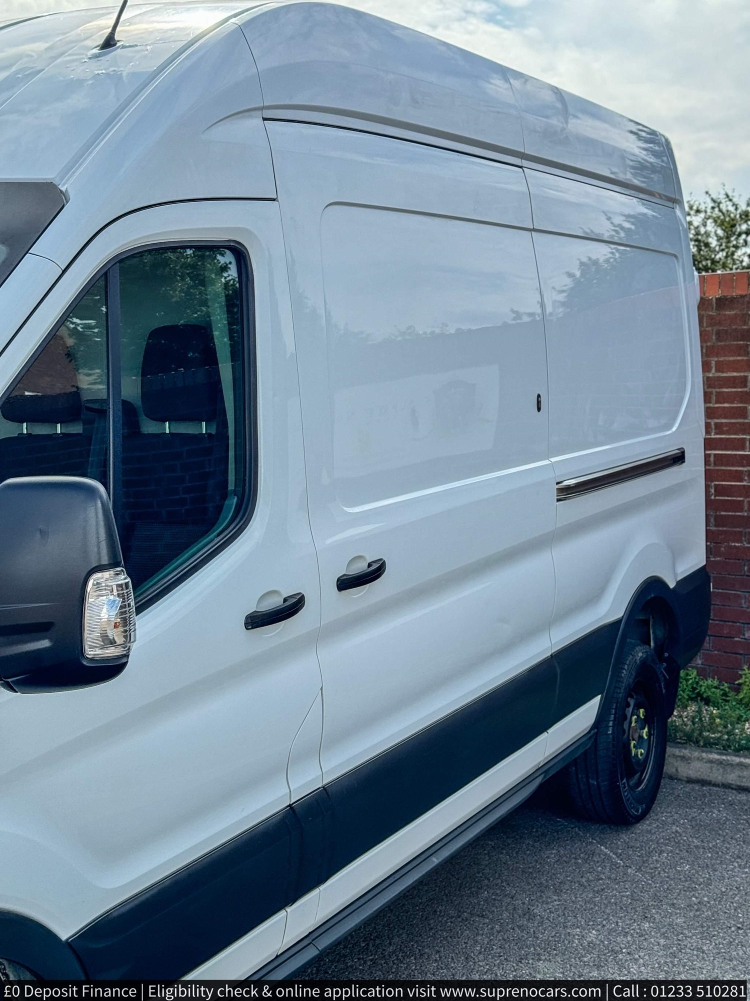 Ford Transit Listing Image