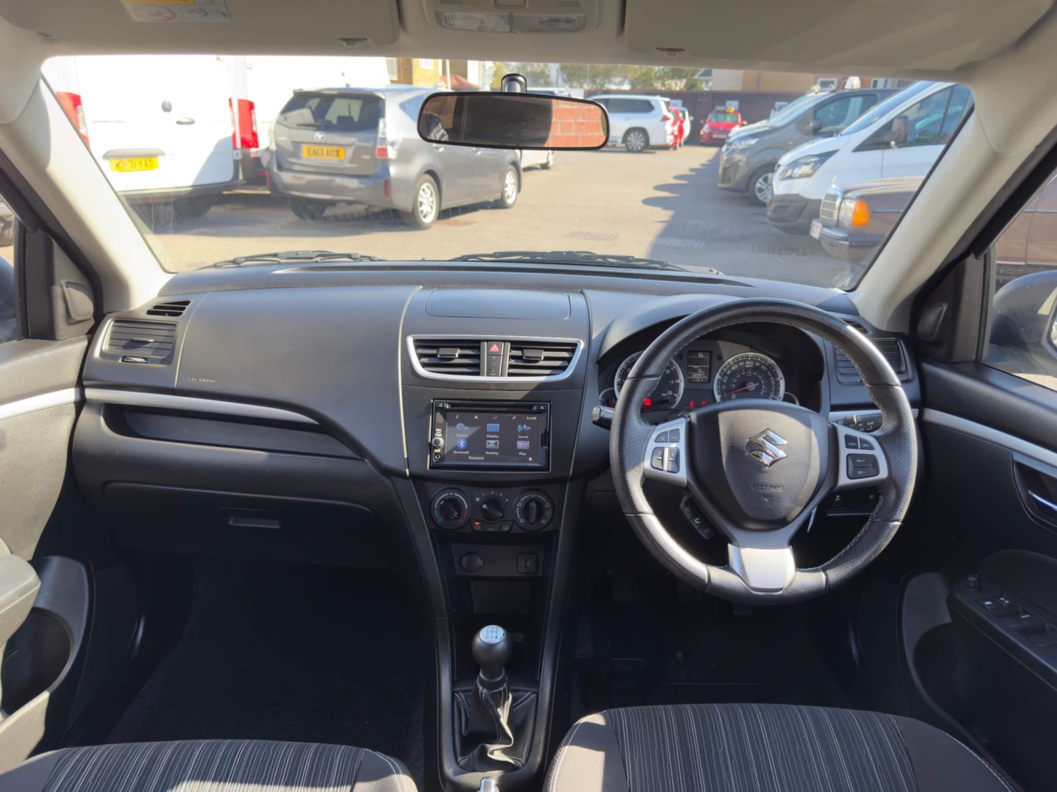 Suzuki Swift Listing Image