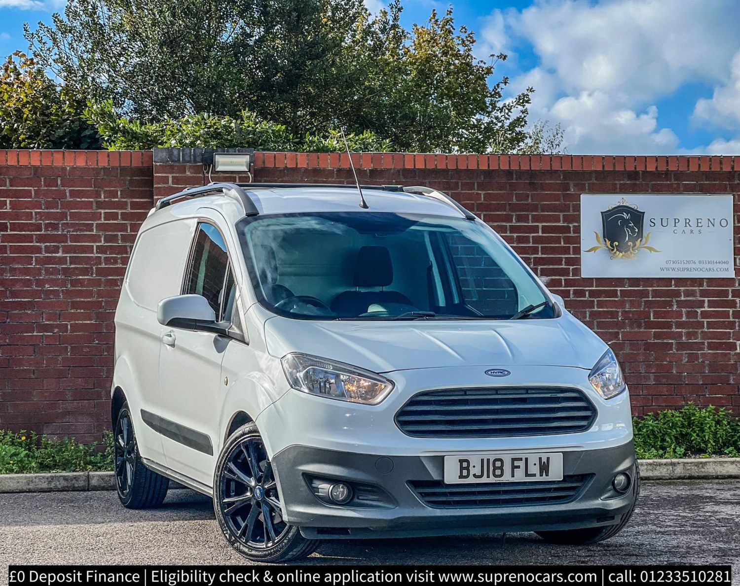 Ford Transit Courier Listing Image