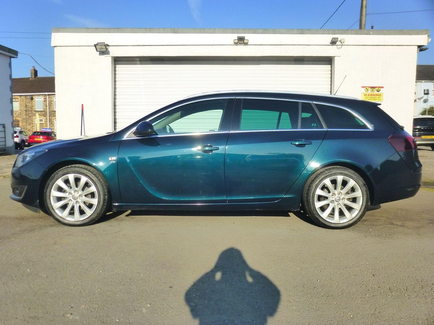 Vauxhall Insignia Listing Image