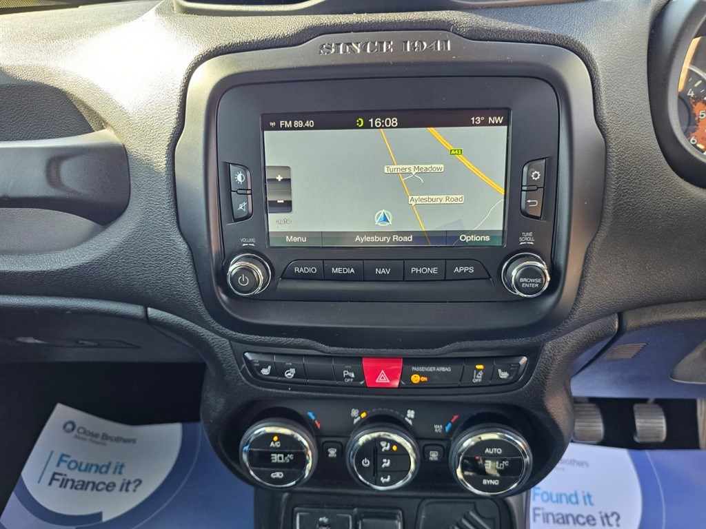 Jeep Renegade Listing Image