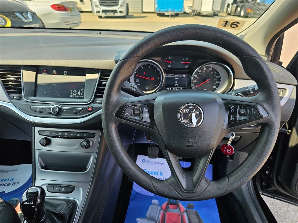 Vauxhall Astra Listing Image