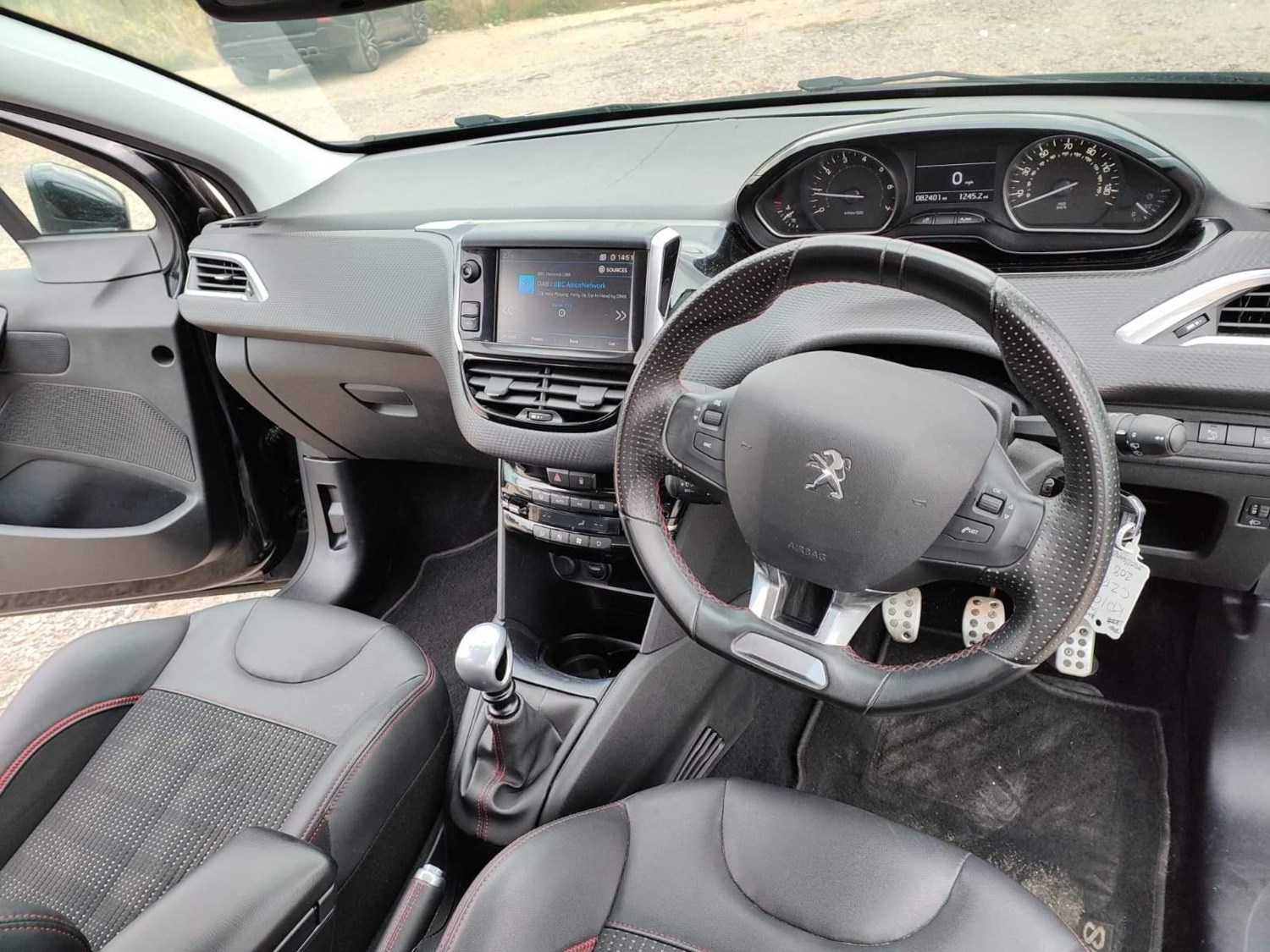 Peugeot 208 Listing Image