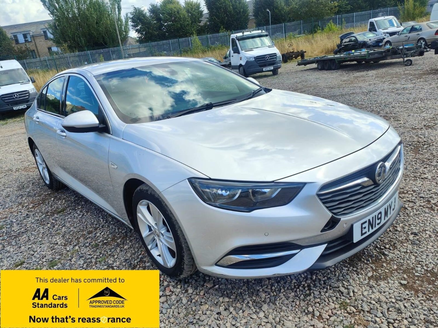 Vauxhall Insignia Listing Image